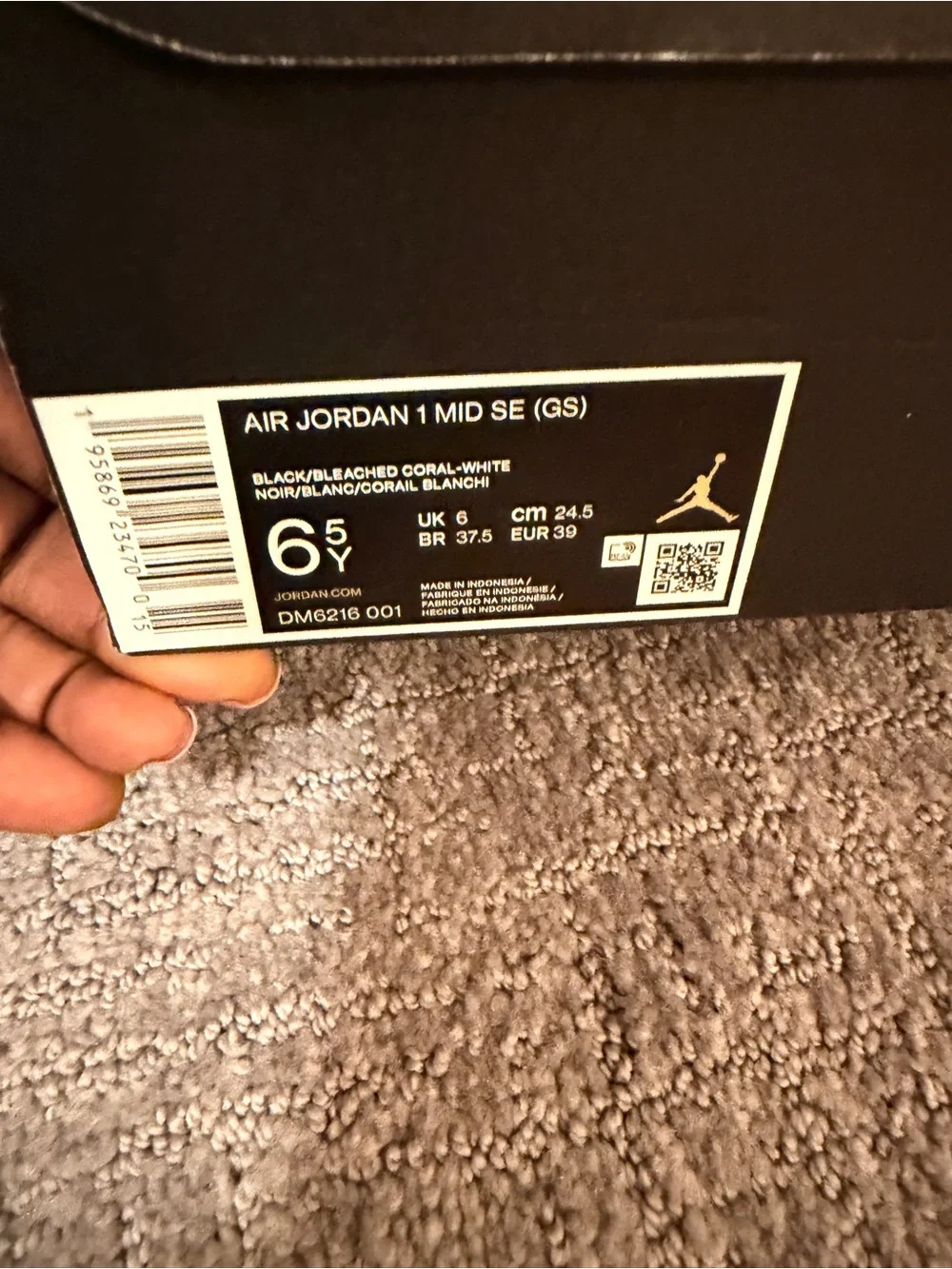 Air Jordan 1 Mid SE 